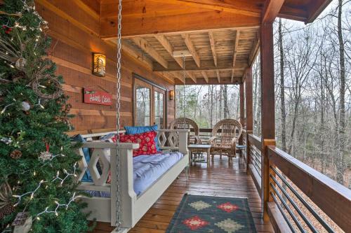 Blue Ridge Mtn View Getaway With Hot Tub And Fire Pit!