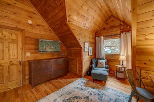 King Daddy Lodge By Escape To Blue Ridge