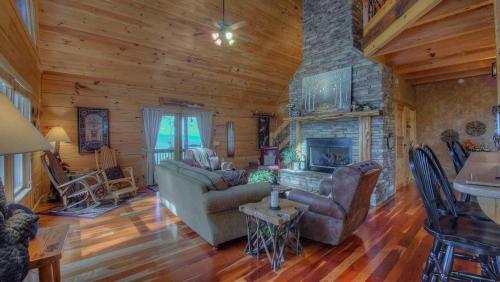 Sunshine Mountain By Escape To Blue Ridge