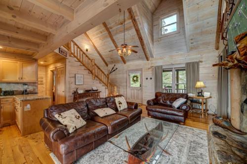Wander In Lodge By Escape To Blue Ridge
