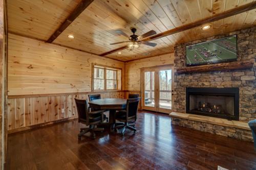Mountain Escape By Escape To Blue Ridge