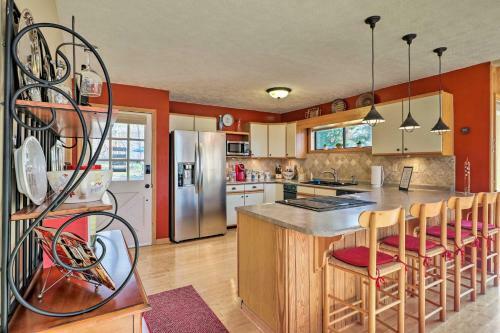 Spacious Lake Sinclair A-frame With Boat Dock And Slip!