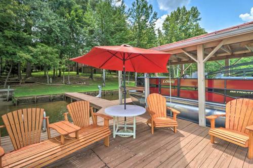 Spacious Lake Sinclair A-frame With Boat Dock And Slip!