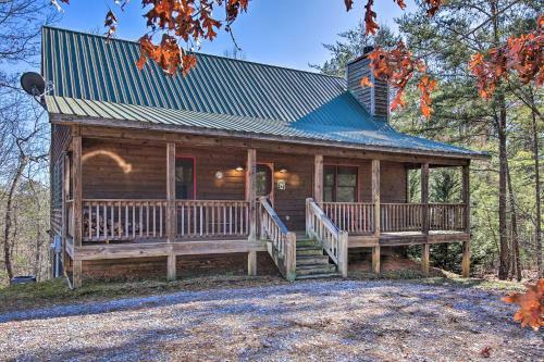Rustic Getaway With Pool Table Less Than 6 Miles To Helen!