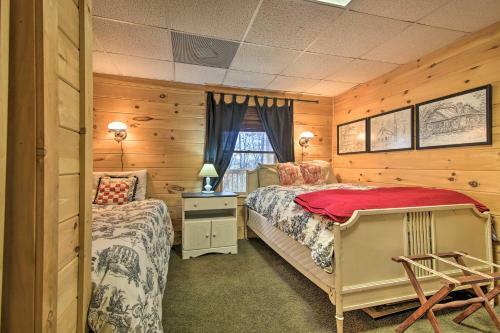Rustic Getaway With Pool Table Less Than 6 Miles To Helen!