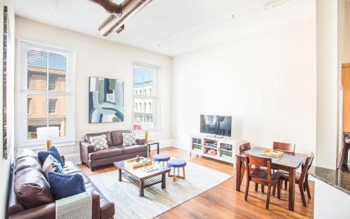 Apartamentos Broughton Central By Lucky Savannah