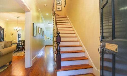Tattnall Manor By Lucky Savannah
