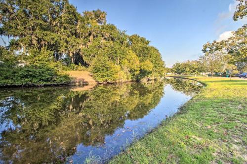 Pet-friendly Home About 7 Mi To Historic District!