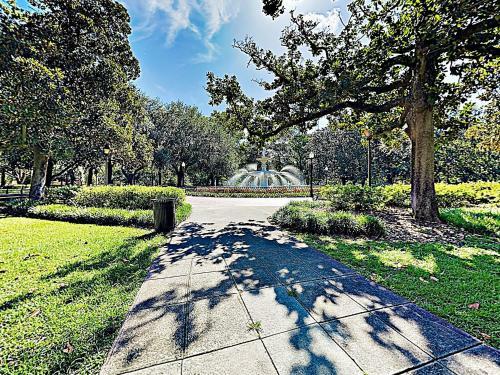 E Bolton Apartment Unit C Townhouse