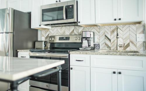 513 Liberty Main + Garden By Lucky Savannah