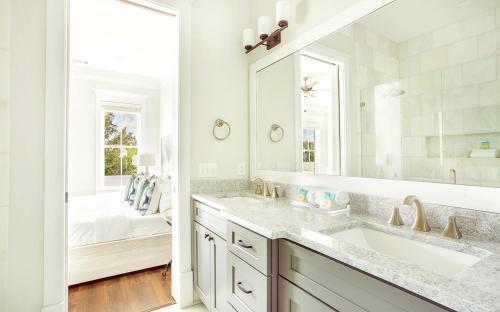 513 Liberty Main + Garden By Lucky Savannah
