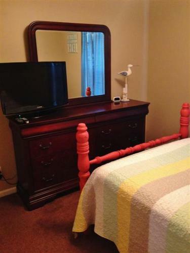 Clean And Cozy Savannah House Near Tybee Beaches!