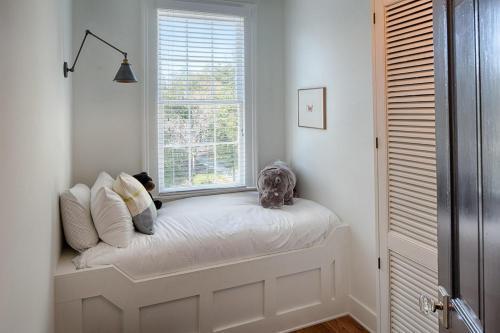 Washington Square Abode By Lucky Savannah