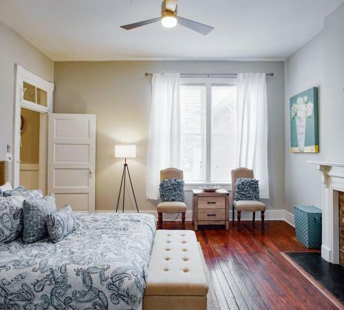 4 Bedroom Large Renovated Townhouse