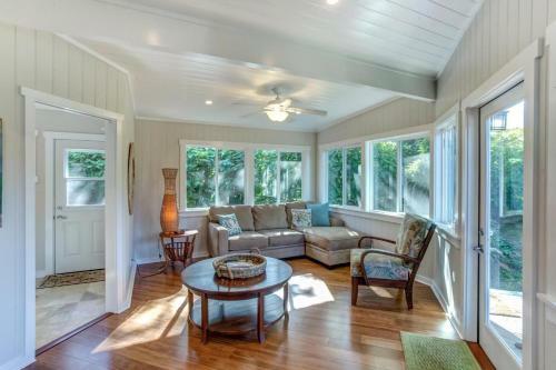 Lokelani Hale Home