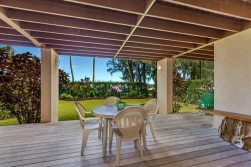 Pinetrees Beach Villa Home