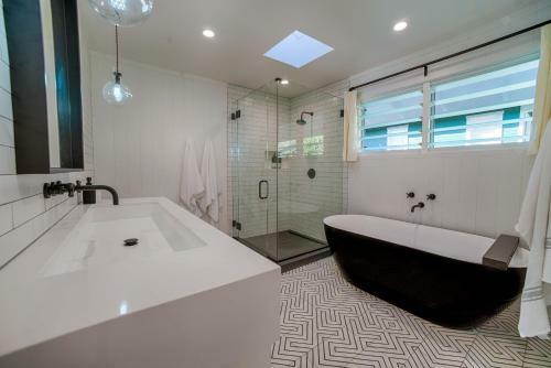 Hanalei Beachfront Home