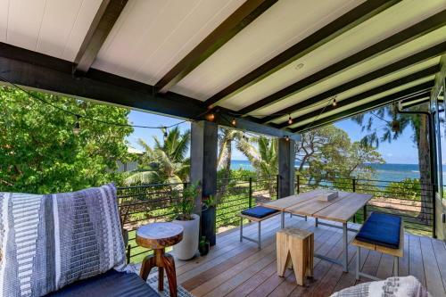 Haena Beach House Home