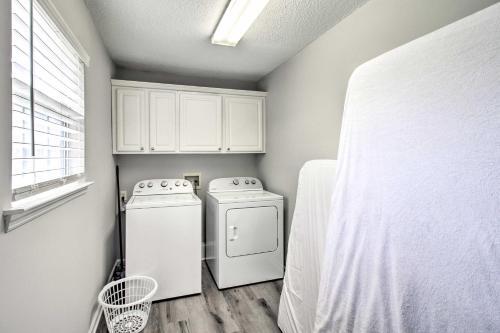Ideally Located Beach House On Tybee Island!