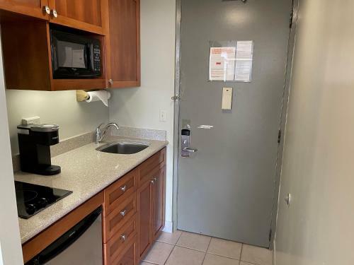 Apartamento 2427 Kuhio Ave #705