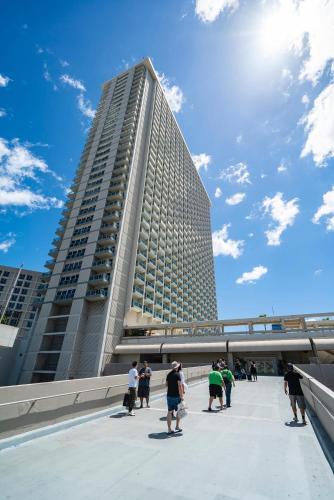 Ala Moana Condominium (ah917)
