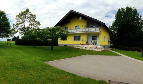Apartments Urschitz