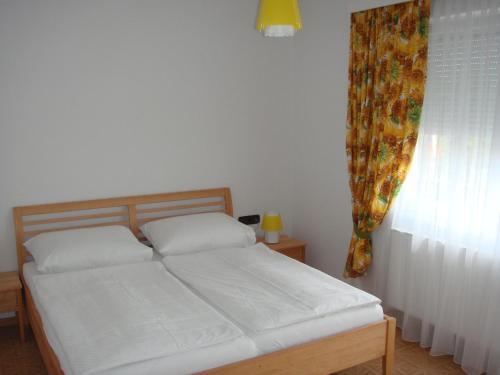 Hostal Restaurant Pension Trink