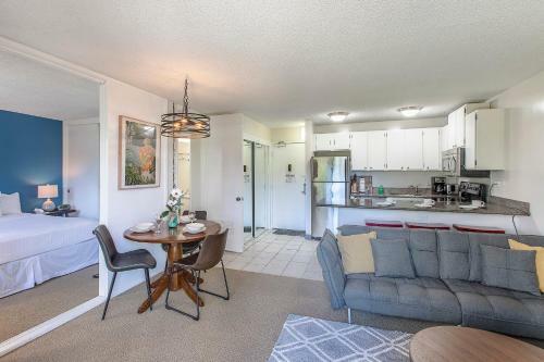 Apartamento 2140 Kuhio Ave #607