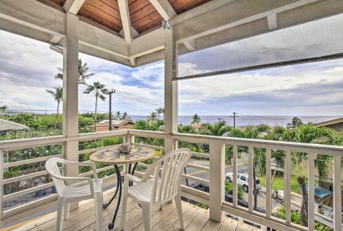 Kailua-kona Apartment With Pool, Deck And Ocean Views!