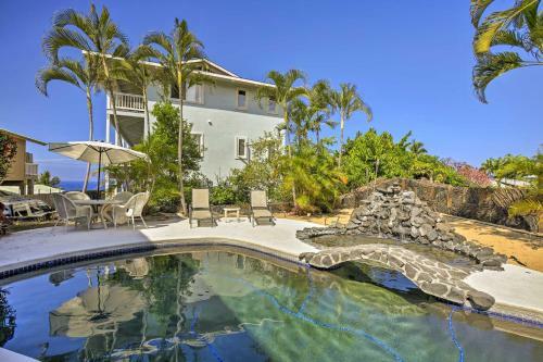 Kailua-kona Apartment With Pool, Deck And Ocean Views!