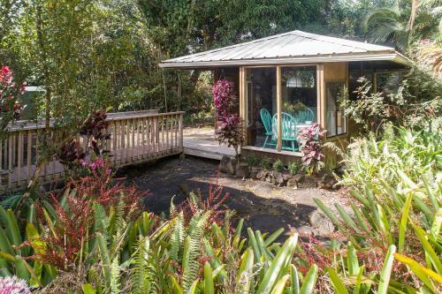 Peace Of Paradise Cabin