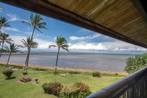 Molokai Shores