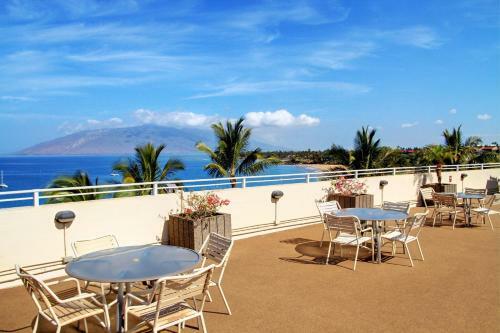Hotel Royal Mauian #114 By Ali'i Resorts