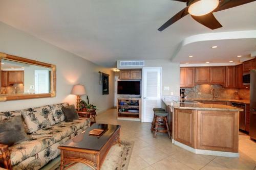Hotel Kihei Beach #403 By Ali'i Resorts