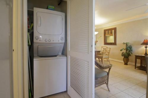 Apartamento Menehune Shores 405 Condo