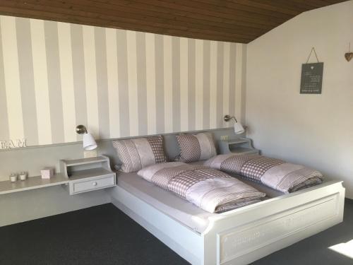 Bed & Breakfast Pension Ostbach
