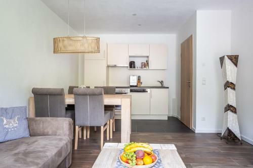 Hostal Alpenlodge Pichler
