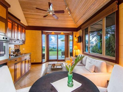 Hale Nanea Home