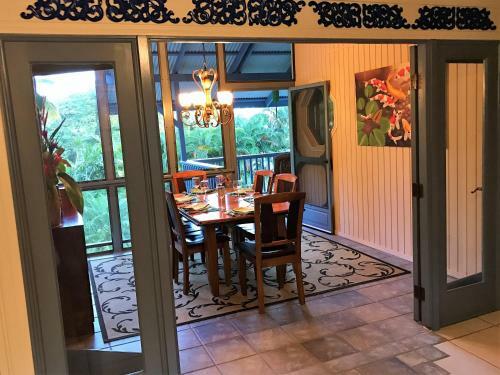 Hale A Kimo Kali Home