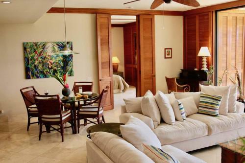 Mauna Lani Terrace B102