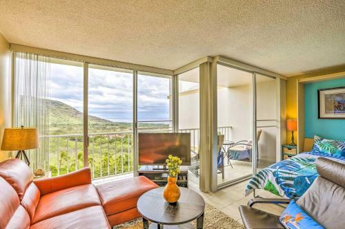 Makaha Studio With Mtn And Ocean Views - 1 Mi To Beach!