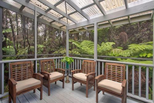 Liko Lehua Cottage Home