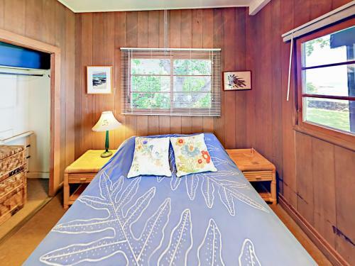 2 Charming Cottages On The Ocean