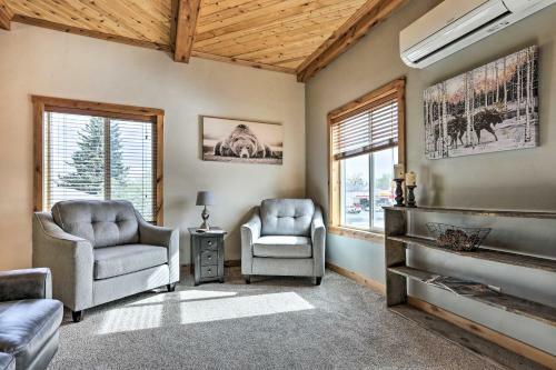 Apartamento Modern Main Street Apt With Easy Outdoor Access!