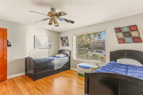 Large Family Home With Garage Game Room And Office