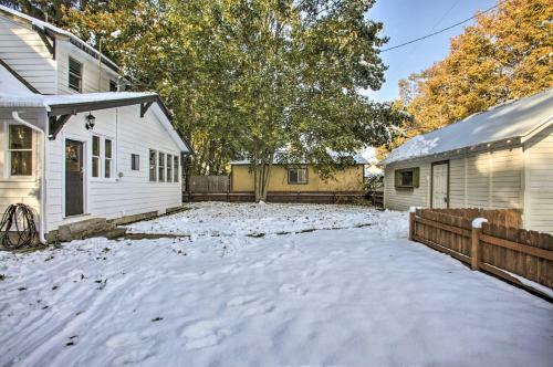 Charming Downtown Coeur Dalene Home With Yard!