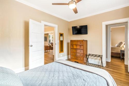 Downtown Victorian Luxury