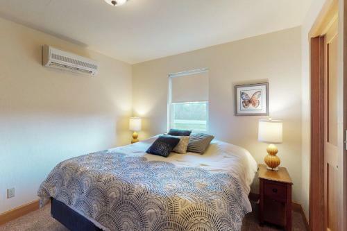 Dover Bay Home