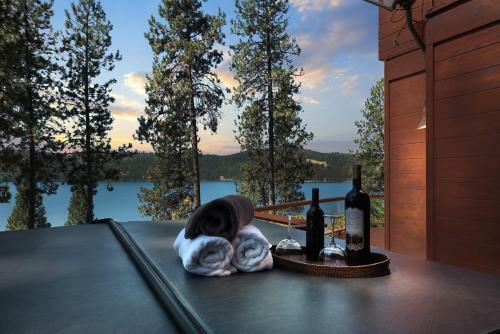 Camp Runamuck Idaho Bed And Breakfast