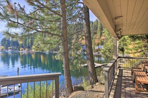 Apartamento Waterfront Lake Studio With Deck And Beach Access!
